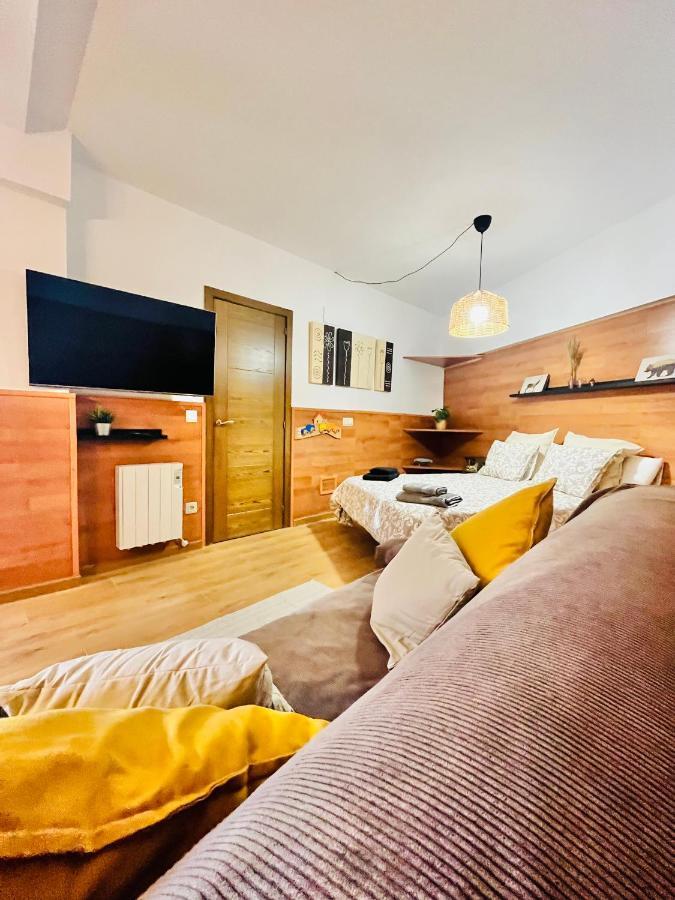 Nuevo Cosy Loft 4Pax Estavar Екстериор снимка