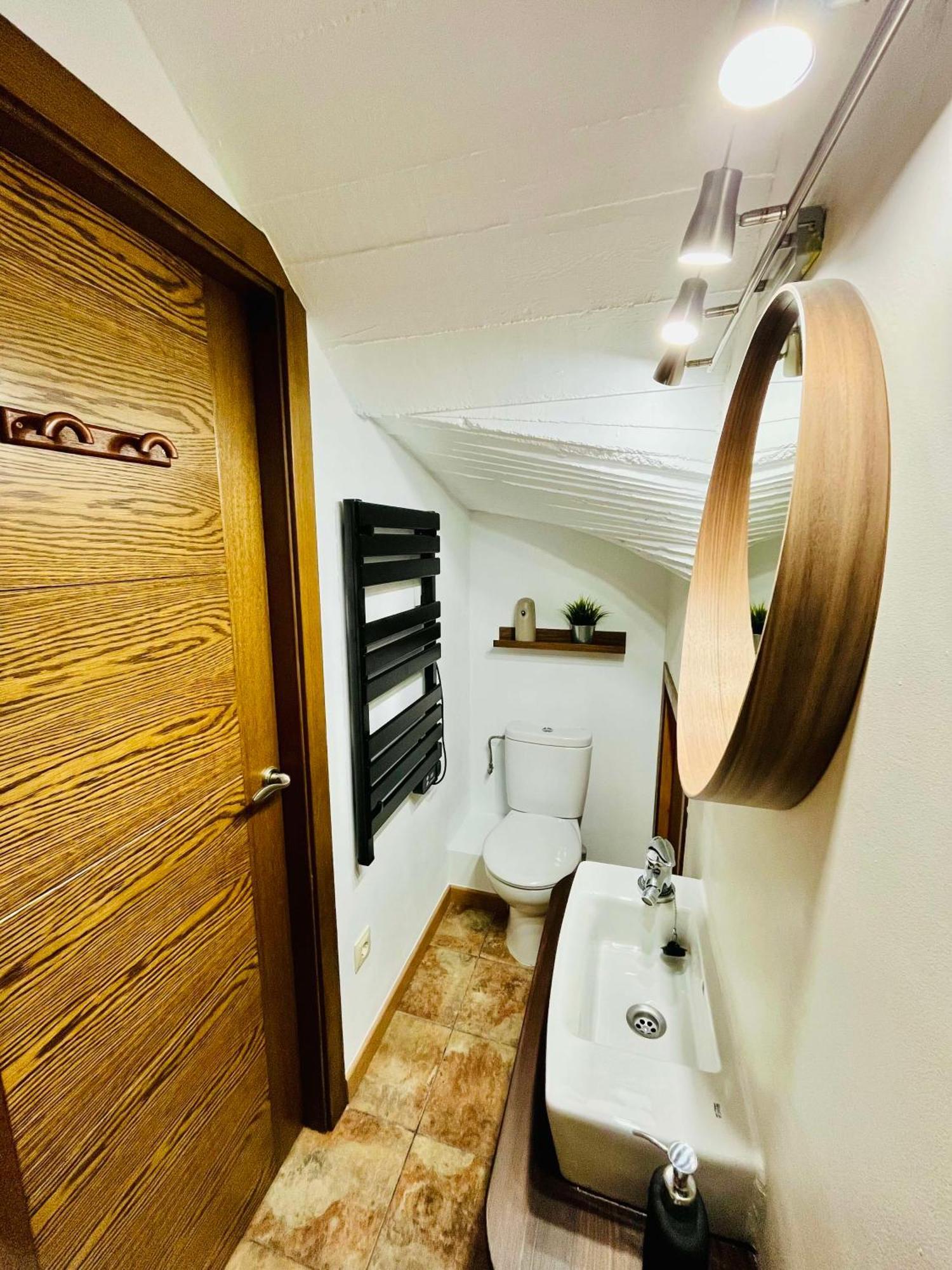 Nuevo Cosy Loft 4Pax Estavar Екстериор снимка
